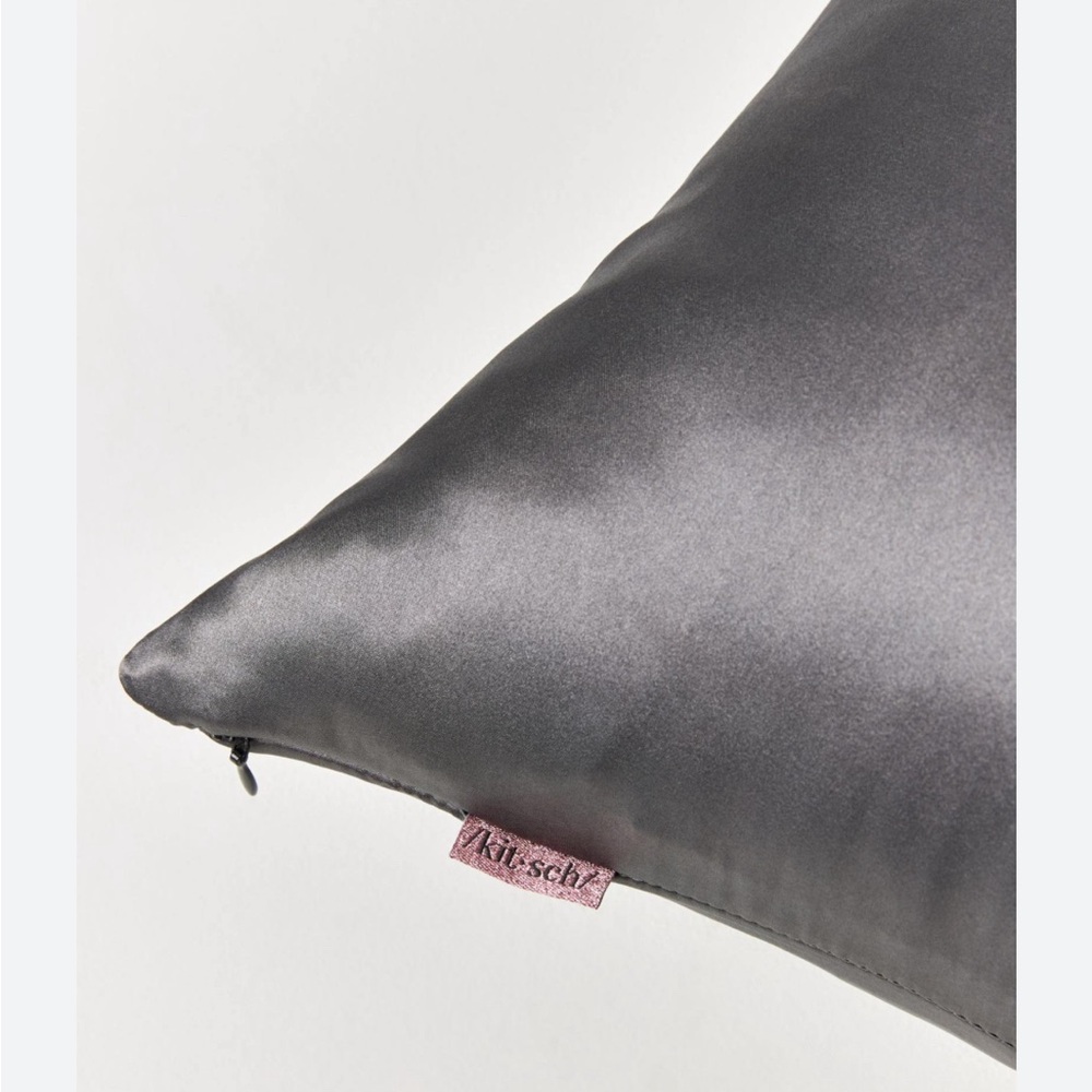 Kitsch Standard/Queen Satin Pillowcase